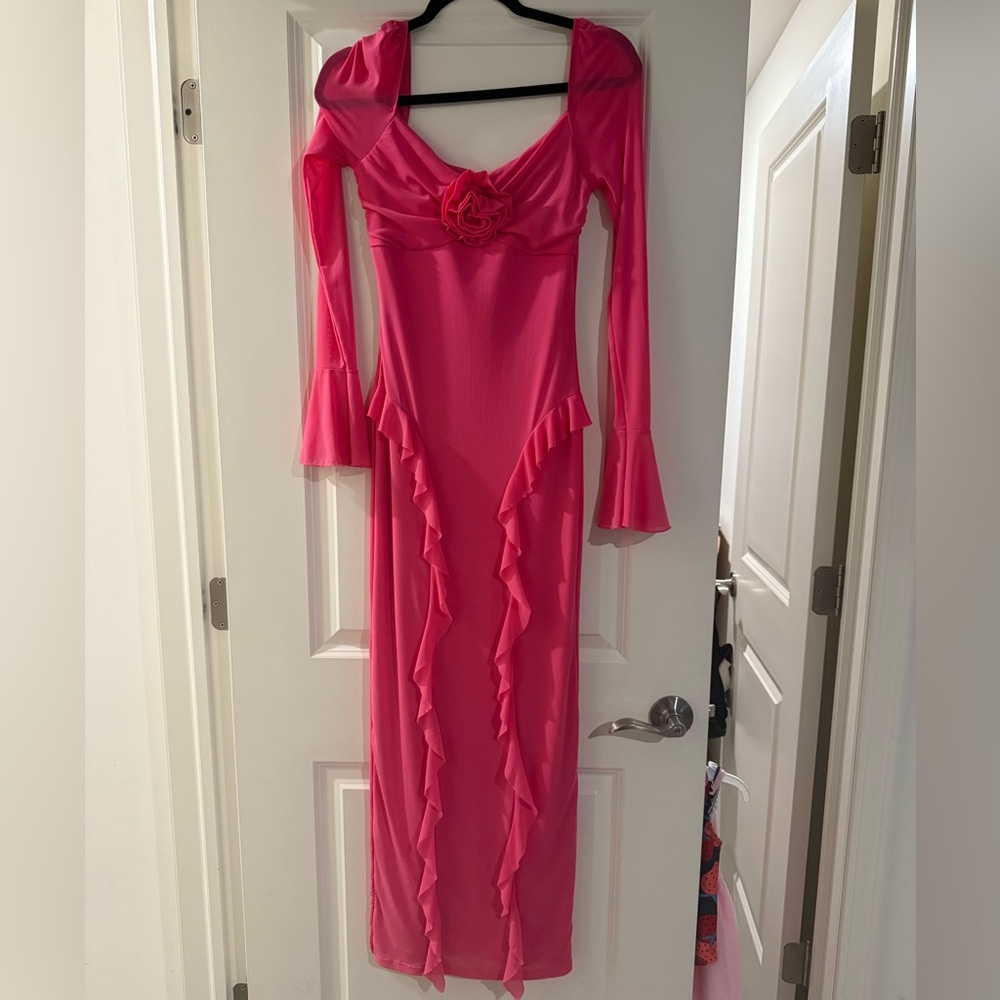 Elegant Pink Long Sleeve Dress